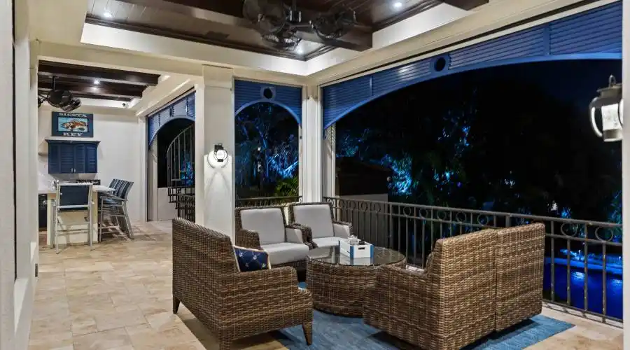 799 Freeling Dr, Sarasota, Florida 34242, United States, 4 Bedrooms Bedrooms, 14 Rooms Rooms,5 BathroomsBathrooms,Residential,For Sale,Vivre Le Reve,Freeling Dr,1184669